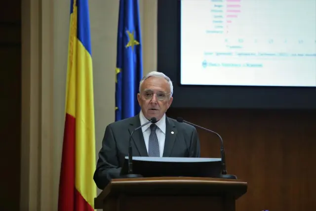 Isărescu, despre criza politică și drumul spre euro