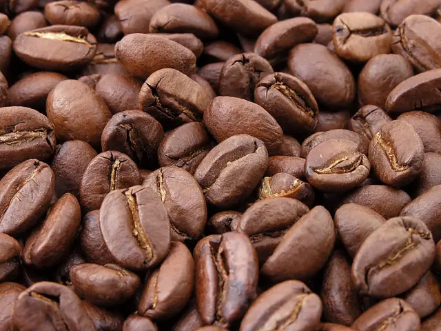 Guvernul vrea să pună taxă pe cafea