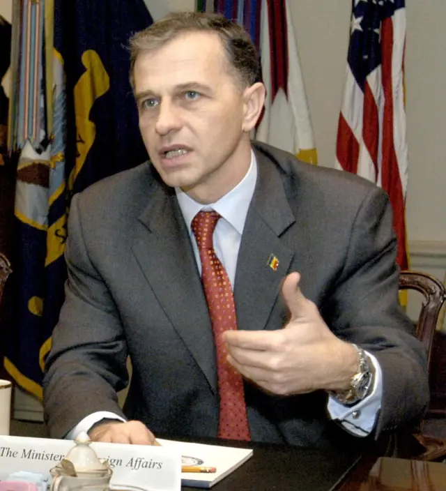 Mircea Geoană, ironic la adresa lui Marcel Ciolacu: „Nu sunt interesat de niciun «portofel» european!”