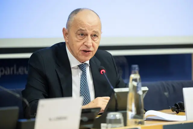 Marcel Ciolacu își vede candidatura pusă în pericol: A lansat ironii la adresa lui Mircea Geoană