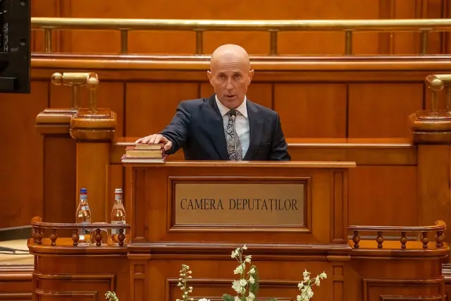 Cine este Mugur Mihăescu, deputatul AUR aflat în atenția publică